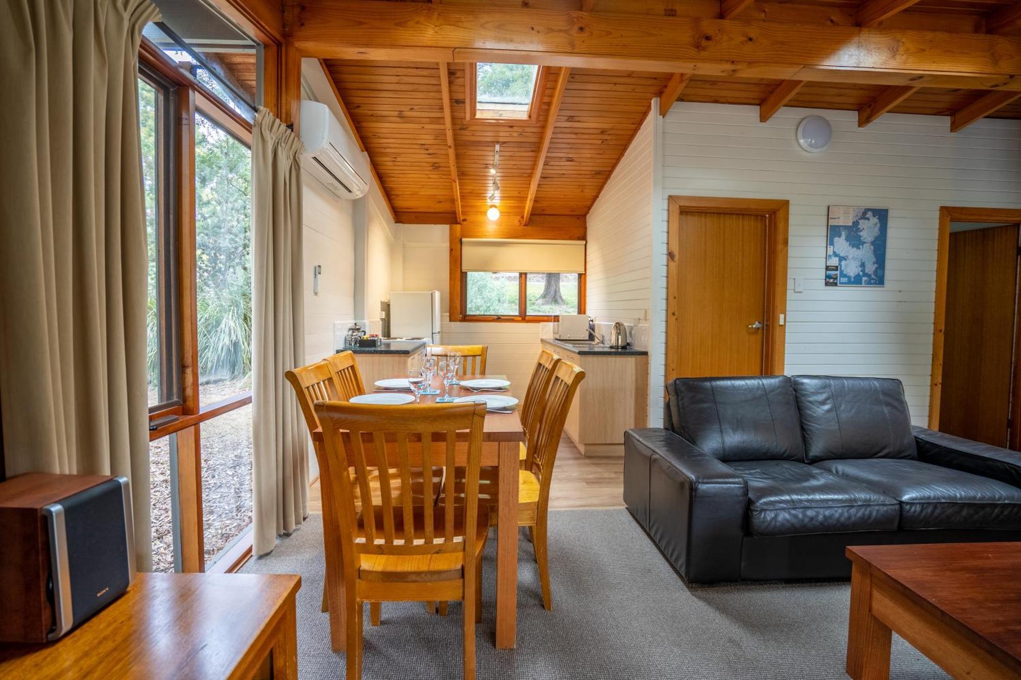 Stewarts Bay Lodge Port Arthur Exterior photo